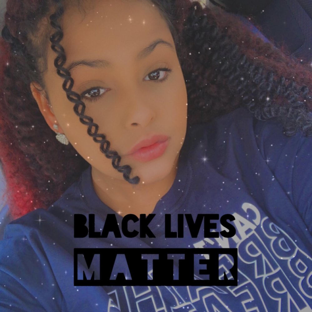 Meet your Posher, Malyssa